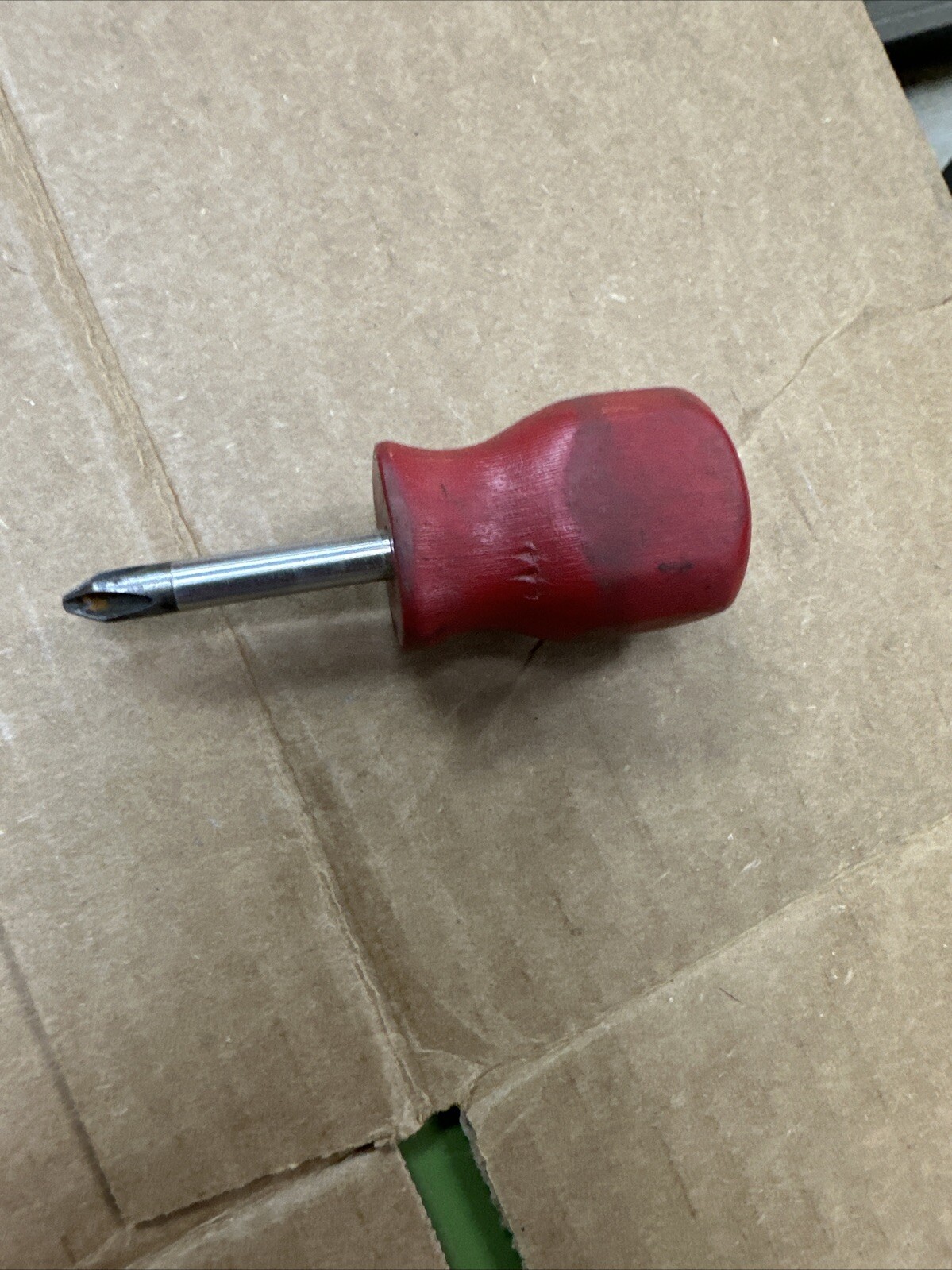 MAC TOOLS # 2 PHILLIPS SCREWDRIVER SHORT STUBBY RED HANDLE – P3012AR
