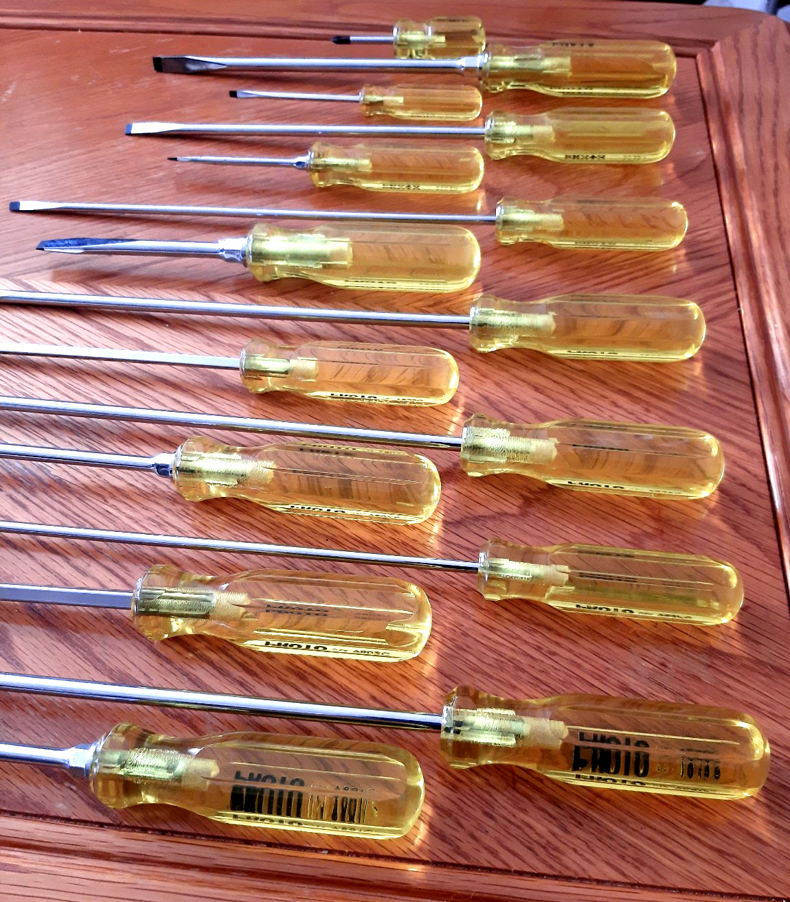 Proto Tool 14 Piece Screwdriver Set, With Extra Long Screwdrivers Made In USA