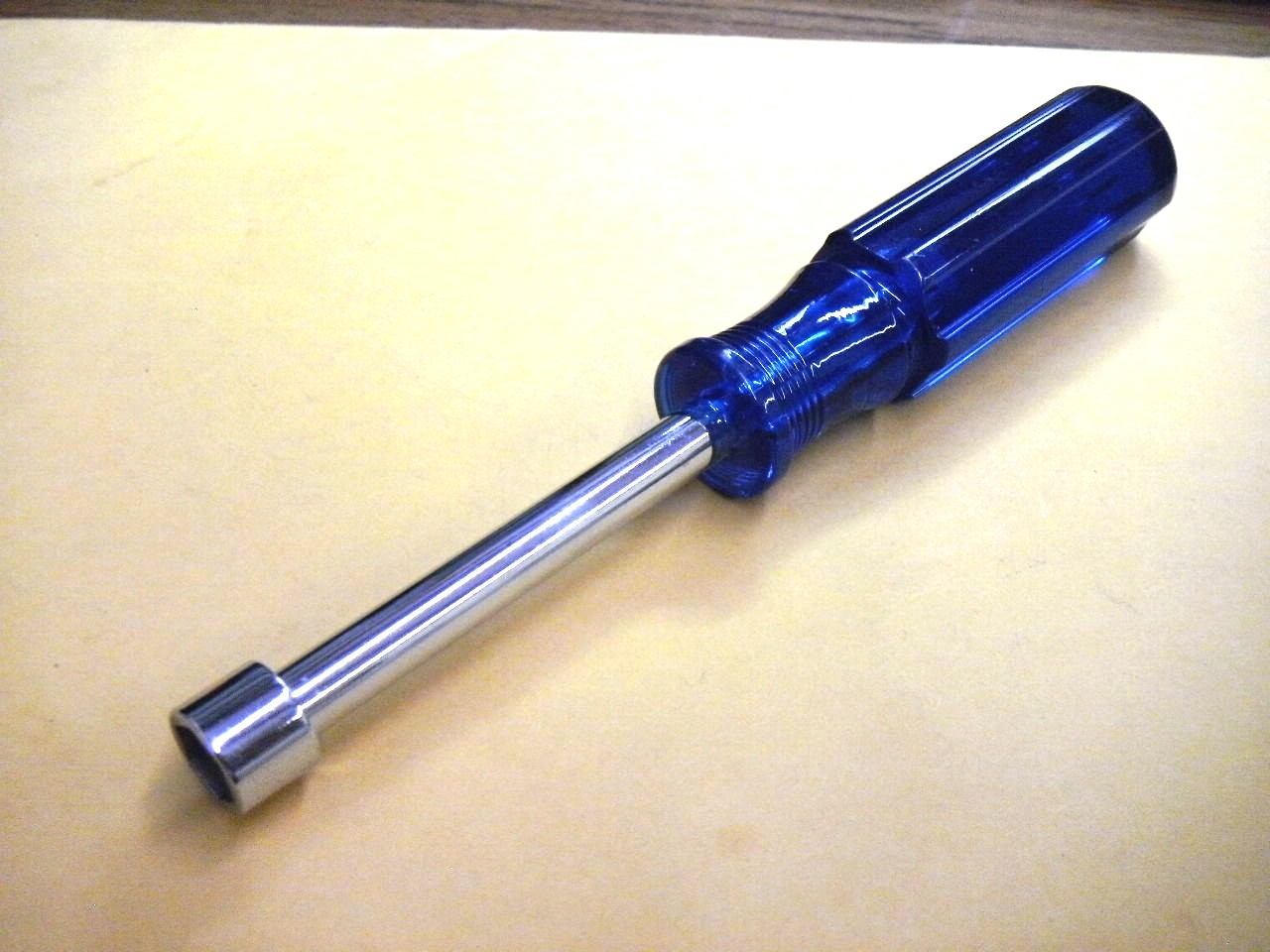 KD Tools 40656 Blue Handle 6mm Hex Nut Driver 2-3/4″ Shaft Length