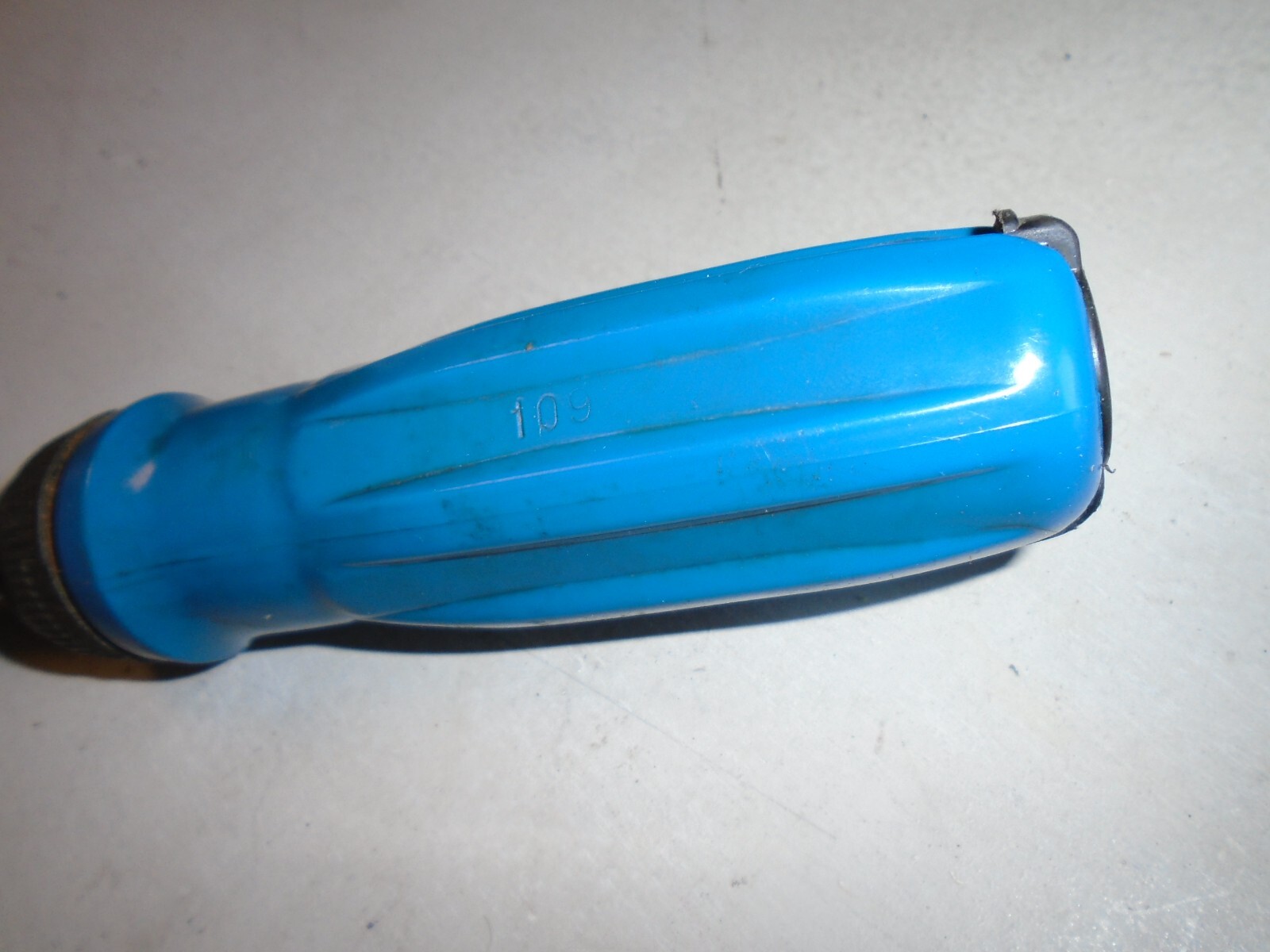 Armstrong Tools USA 66-580 GMTK Ratcheting Screwdriver w/ 4 Bits