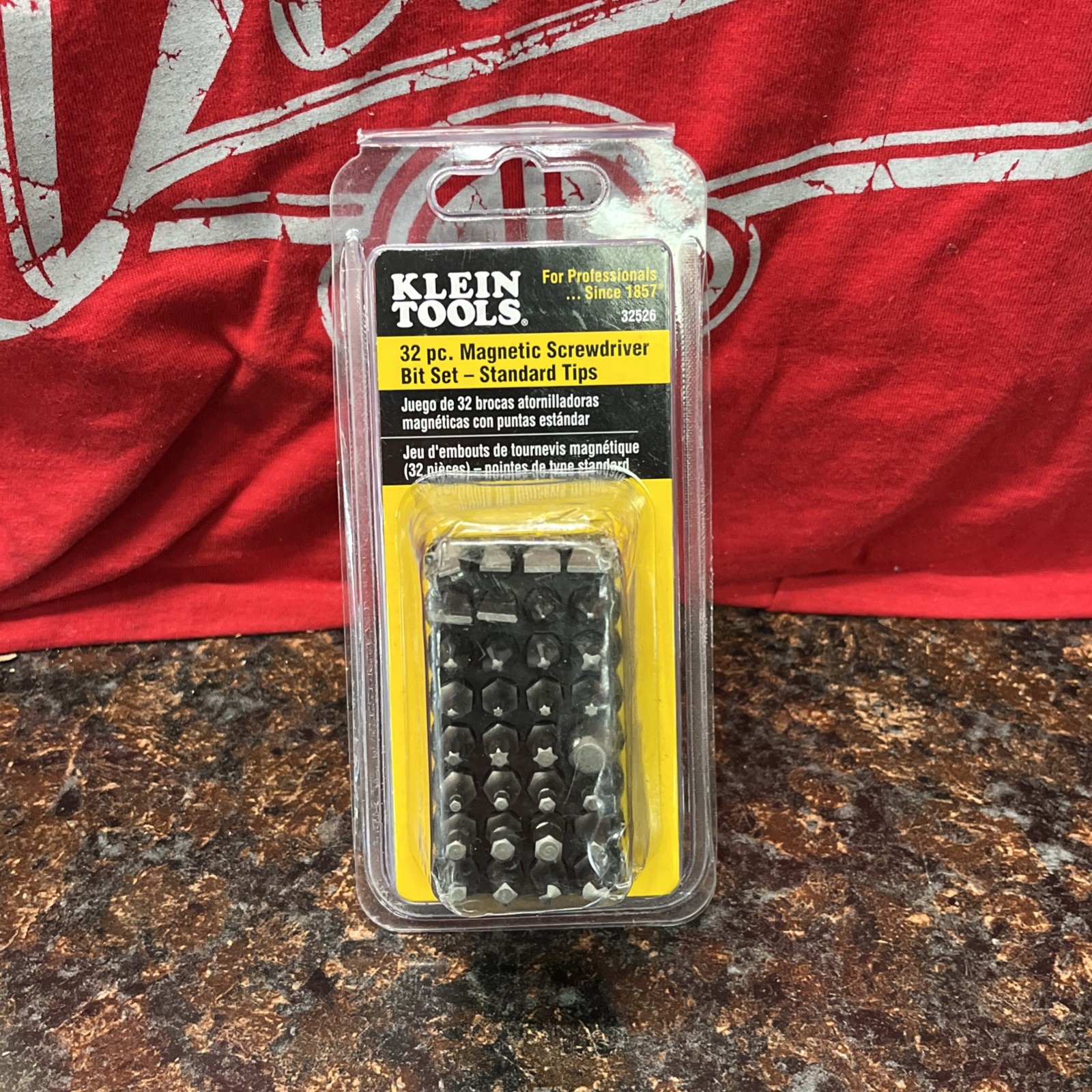 Klein Tools 32526 Standard Tip Bit Set, 32 Piece (LOOK)