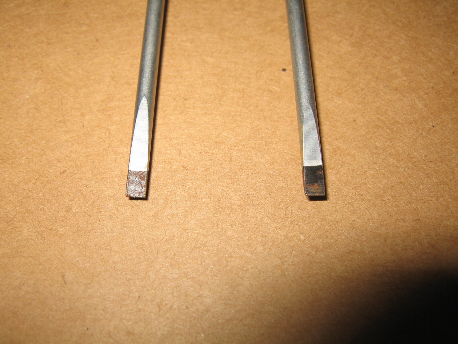 AT&G Company 98708 Flat Slotted Screwdriver 1/8″ x 4″ Pack of 2