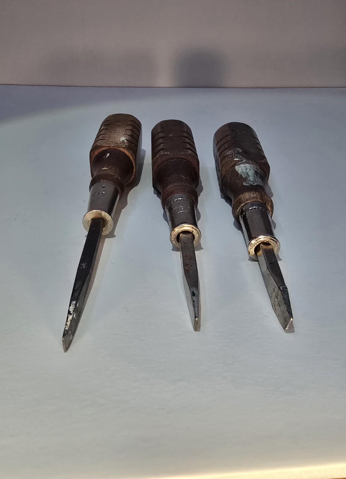 Vintage Mac Tools & Taiwan Wood Handle Screwdriver Set Lot Of 3 Flathead Slotted