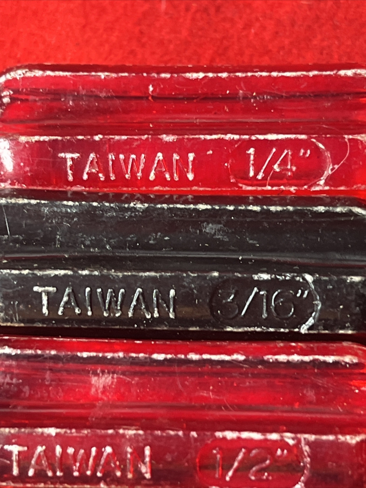 VINTAGE SET OF 4 NUTDRIVERS – MADE IN TAIWAN (1/4, 1/2, 3/16, & 11/32″) (t71)