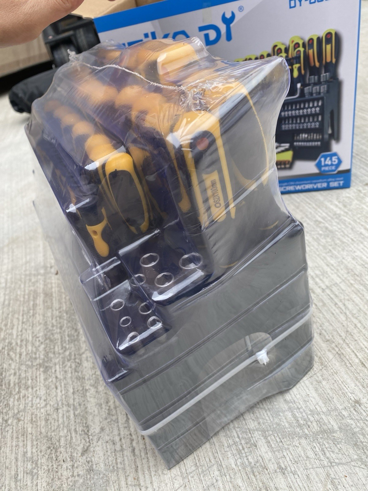 145PCS Magnetic Screwdriver Set Repair Tool Kit CR-V Steel with Organizer Stand