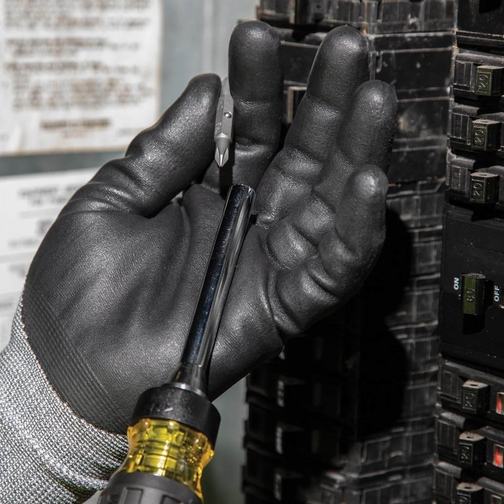 Multi-bit Ratcheting Screwdriver 15-in-1 with Phillips Slotted Torx Nut Driver