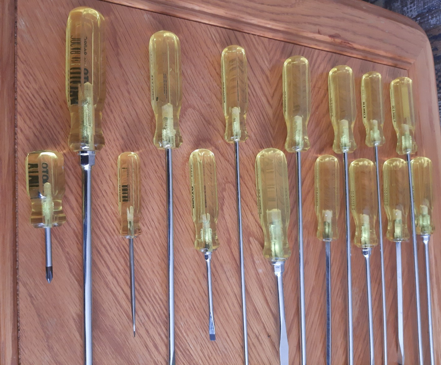 Proto Tool 14 Piece Screwdriver Set, With Extra Long Screwdrivers Made In USA