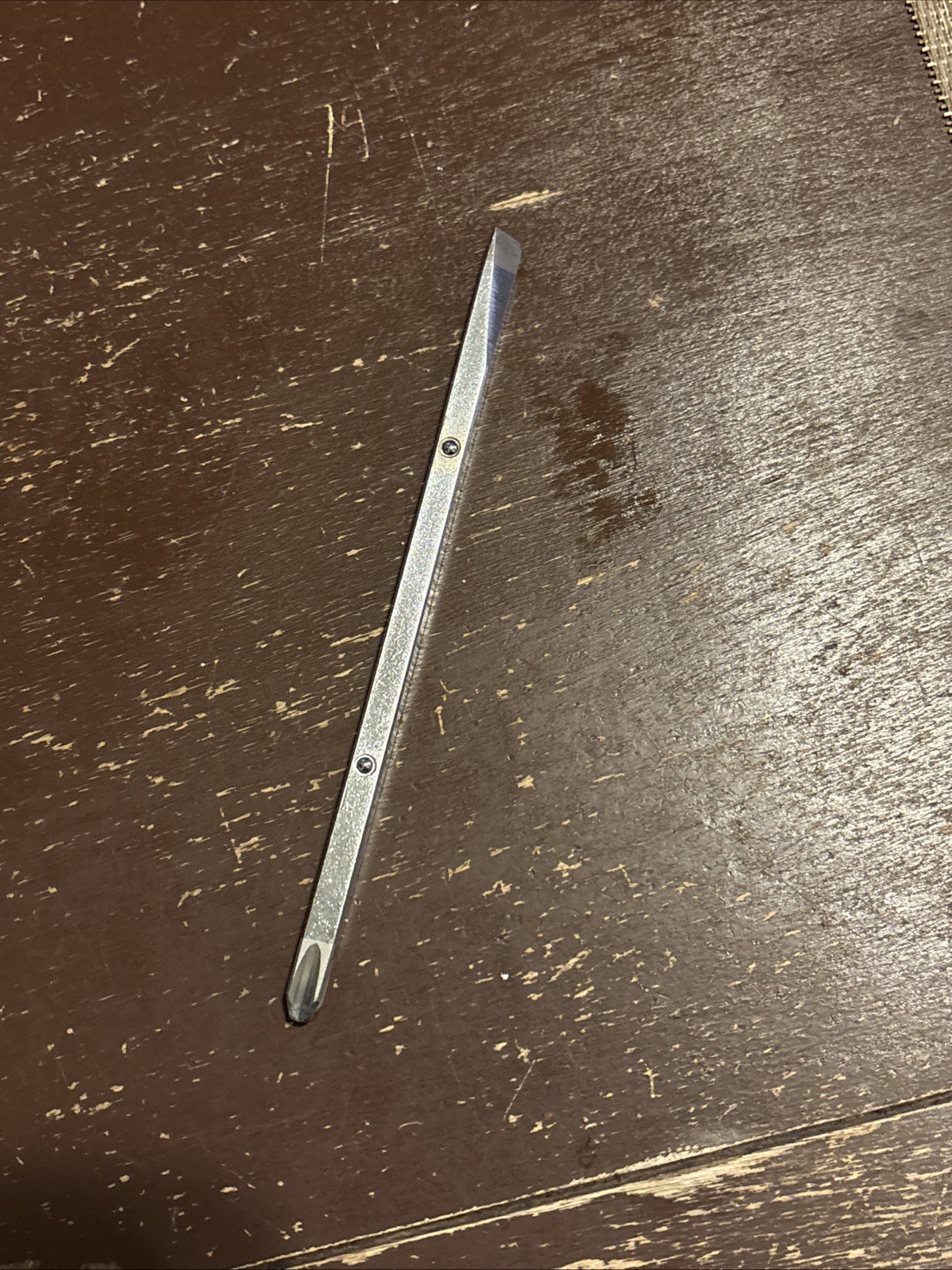 Reversible Interchangeable Screwdriver Bit Blade