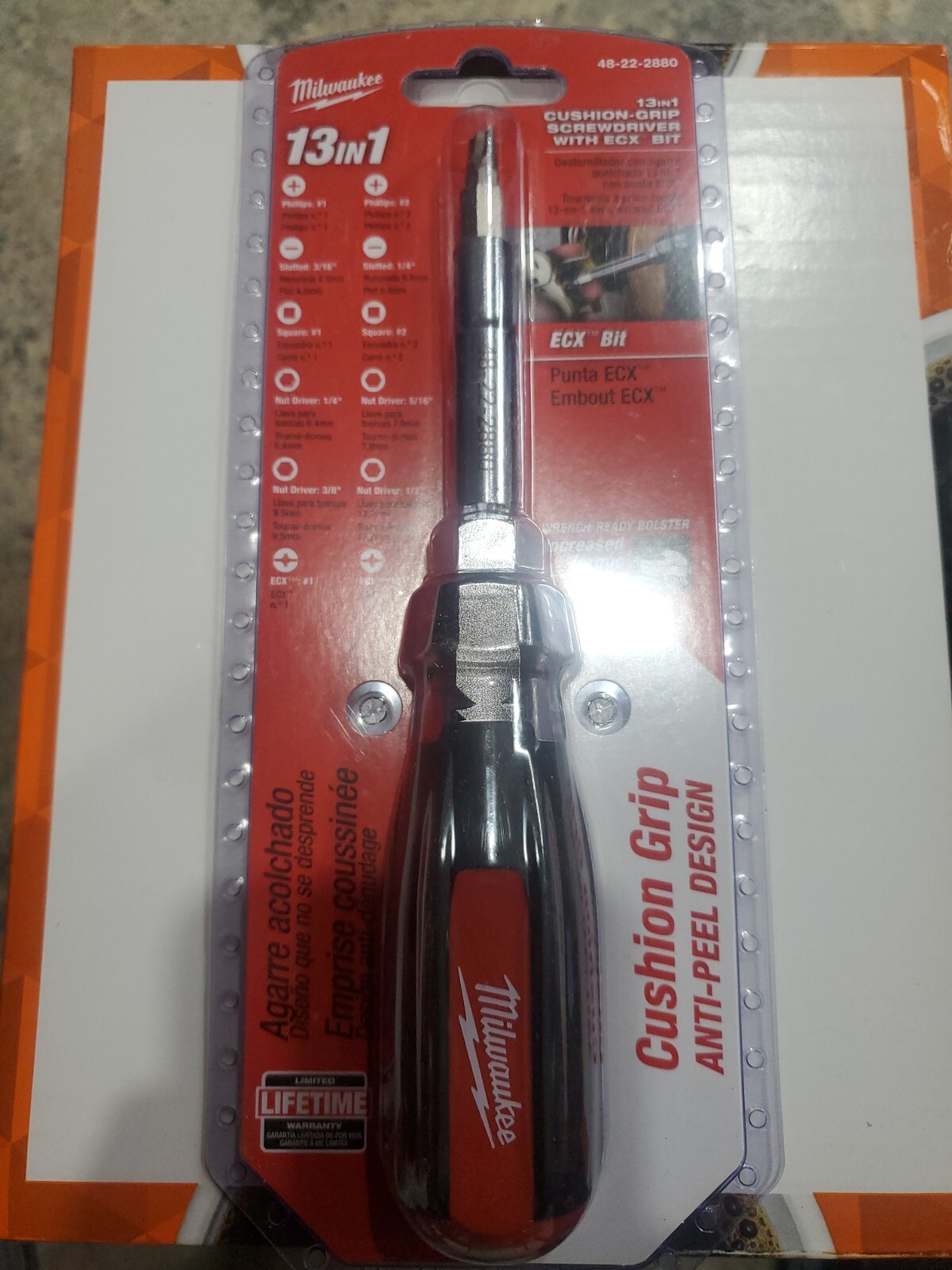 BRAND NEW SEALED Milwaukee 48-22-2880 13 in 1 Cushion-Grip Screwdriver with ECX