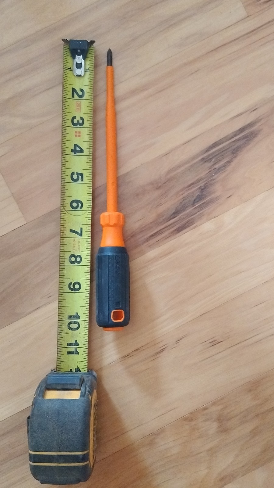 Klein Tools Insulated #1 Phillips Screwdriver 685-6 INS Orange Black 10 in