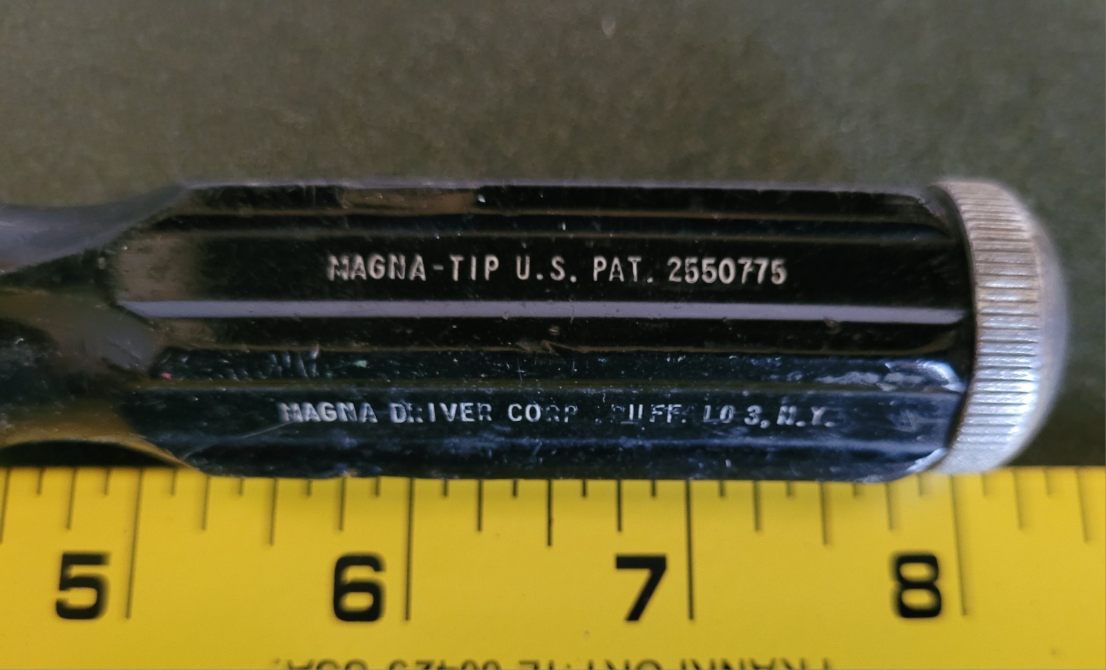 Magna-Tip Multi-Bit Screwdriver w/Bit Storage & Metal Storage Cap 4 Tips USA