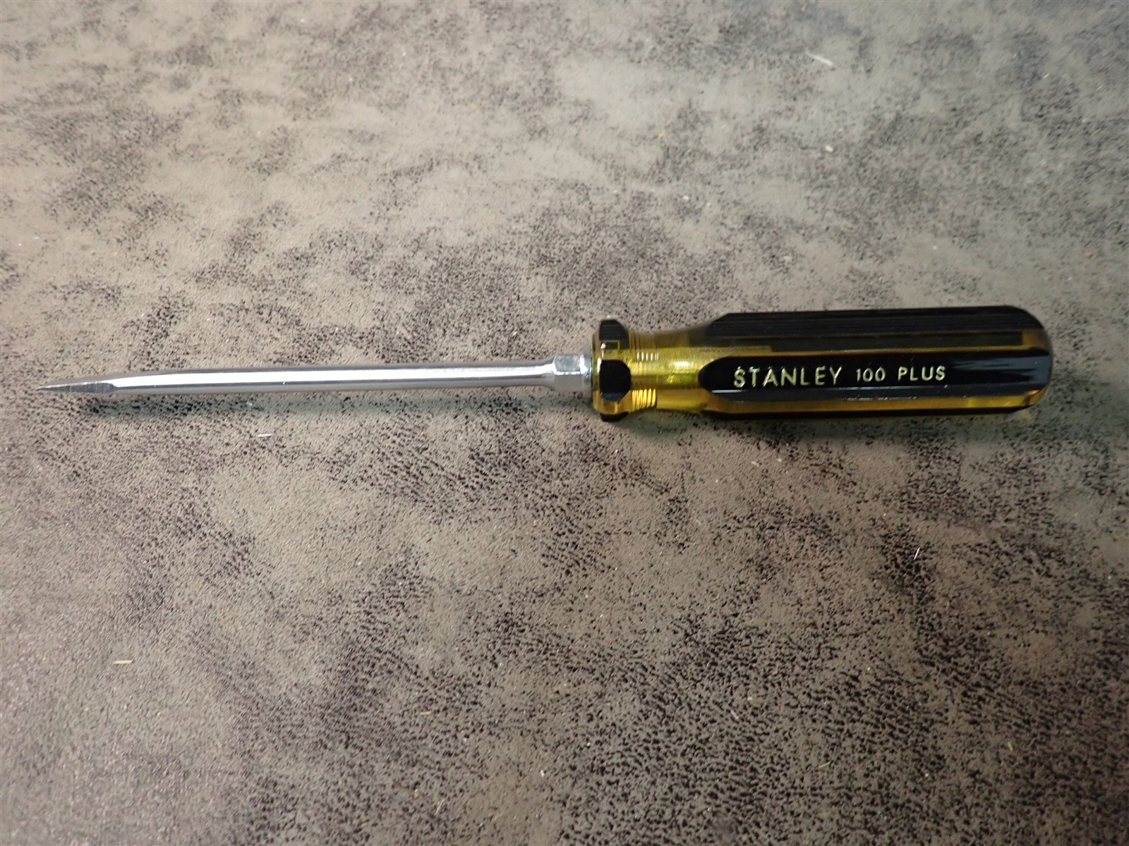 NEW Stanley 66-166 100 Plus Flathead Screwdriver 5/16″ Width 11″ OAL (BN32)
