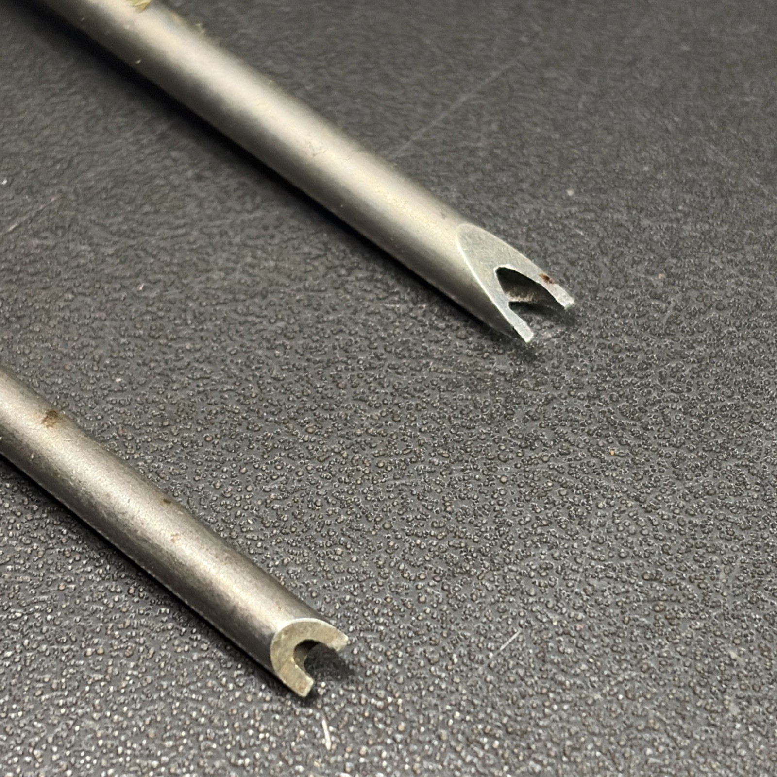 2 Tamper proof Wood Handle Screwdrivers Snake Eye Fork Bit