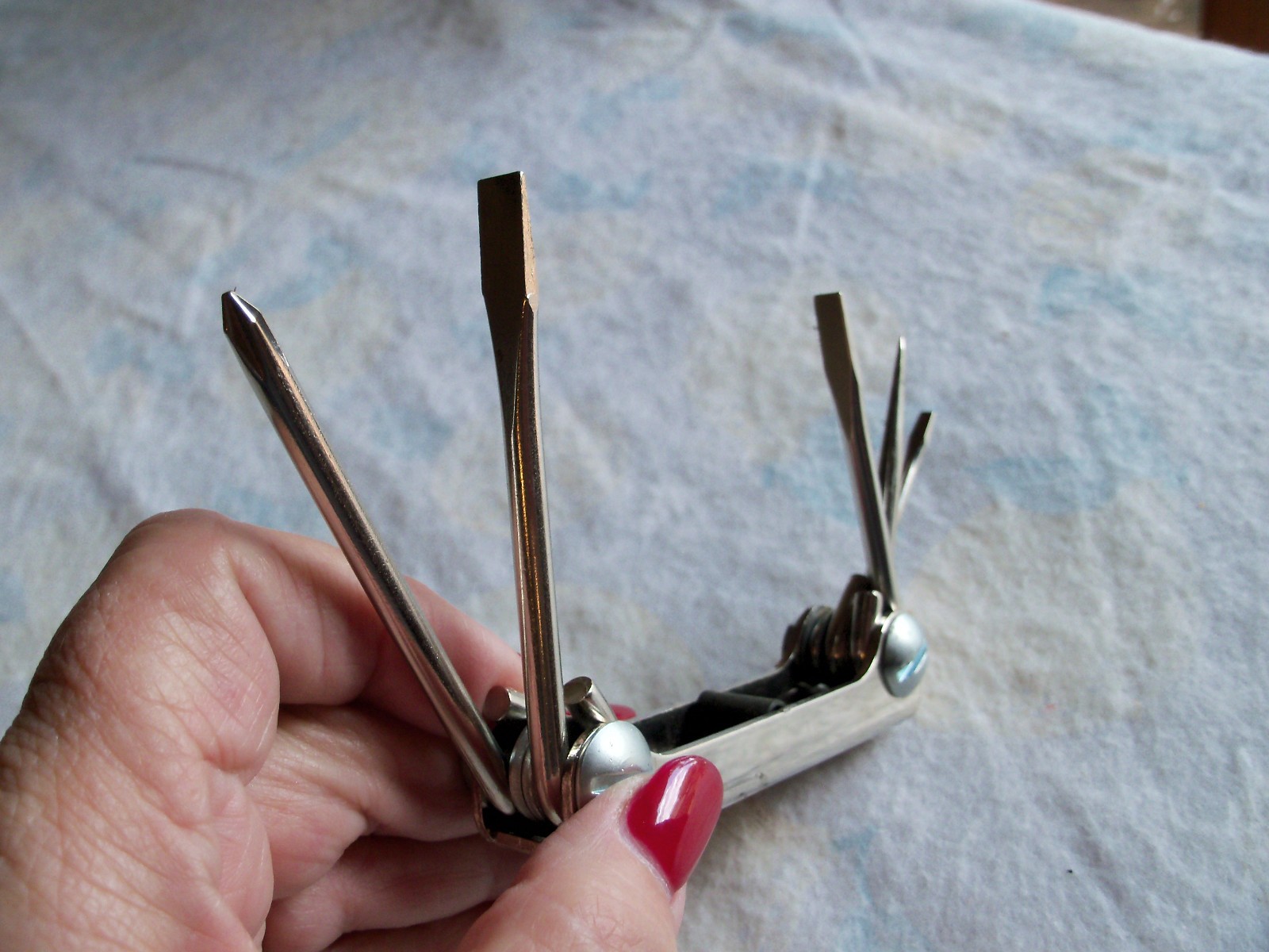 Vintage KLEIN TOOLS 68705 Pocket all 5 in 1 Folding Multi Screwdriver set