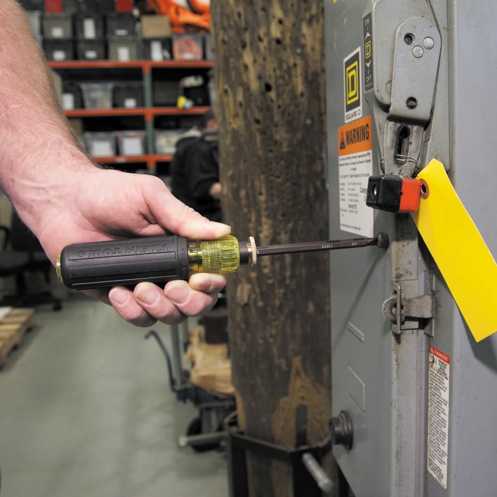 Klein Tools 32751 Screwdriver with Adjustable Length 4 to 8-Inch, Made Black