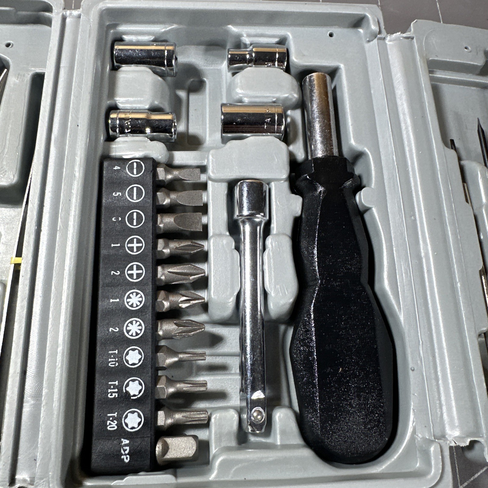Precision Electronics Repair Tool Kit Screwdrivers Pliers Phone PC Set Taiwan