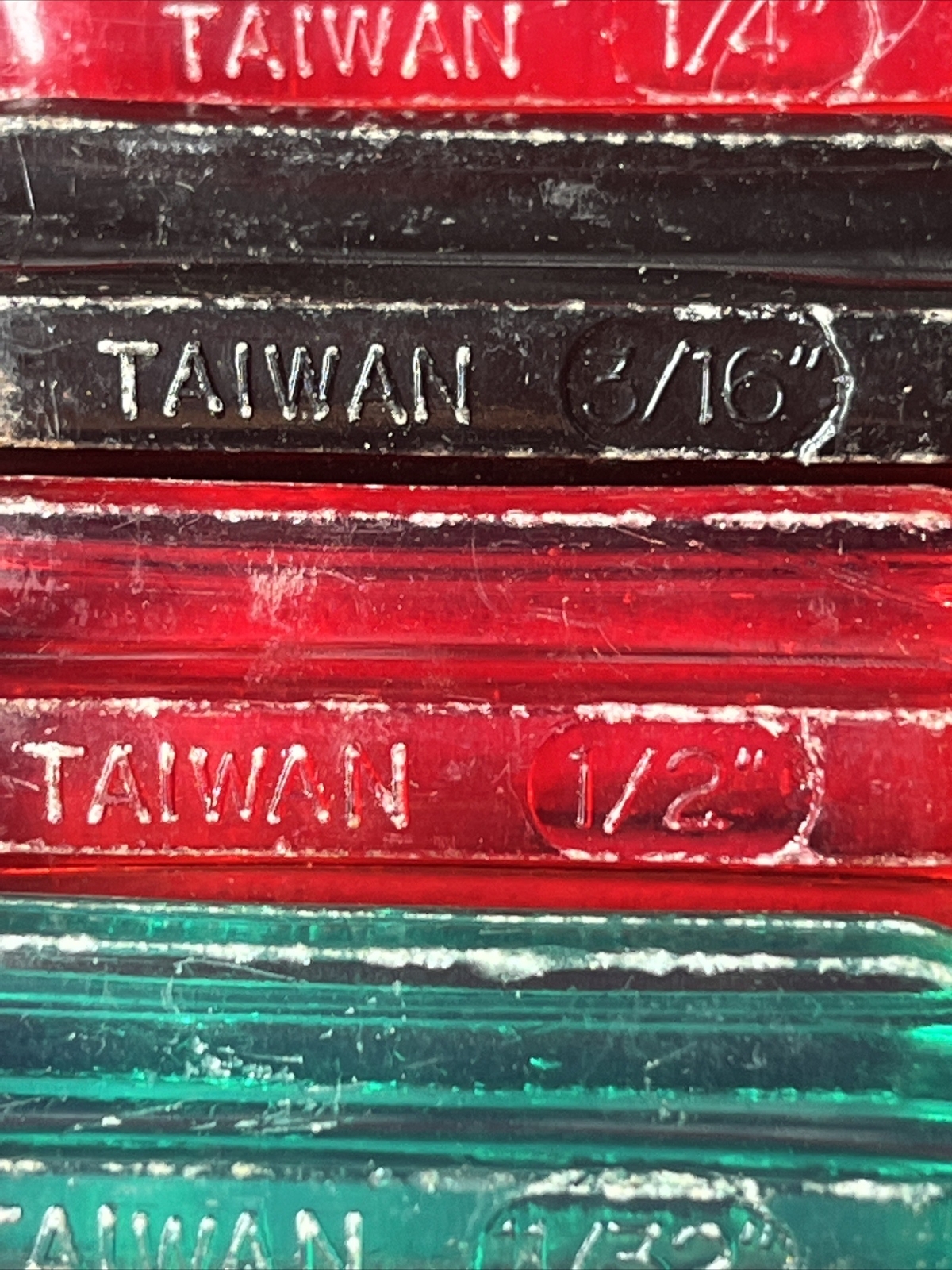 VINTAGE SET OF 4 NUTDRIVERS – MADE IN TAIWAN (1/4, 1/2, 3/16, & 11/32″) (t71)