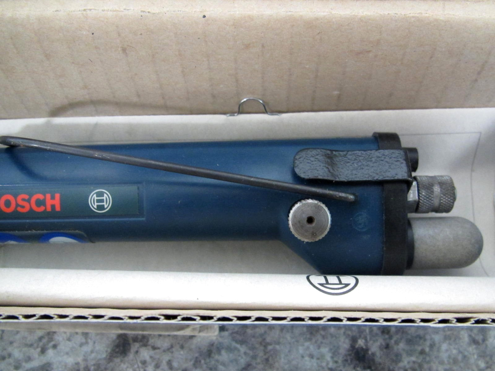 New Bosch 7459 / 0 607 459 204 M3 800RPM 20W Pneumatic Straight Screwdriver