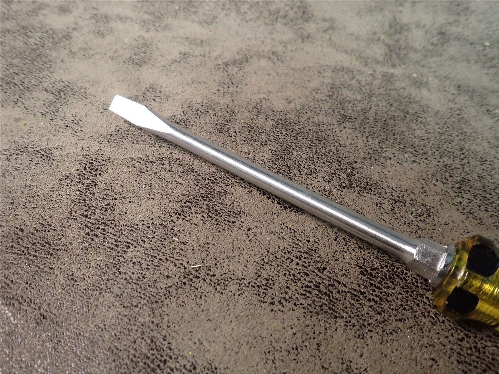 NEW Stanley 66-166 100 Plus Flathead Screwdriver 5/16″ Width 11″ OAL (BN32)