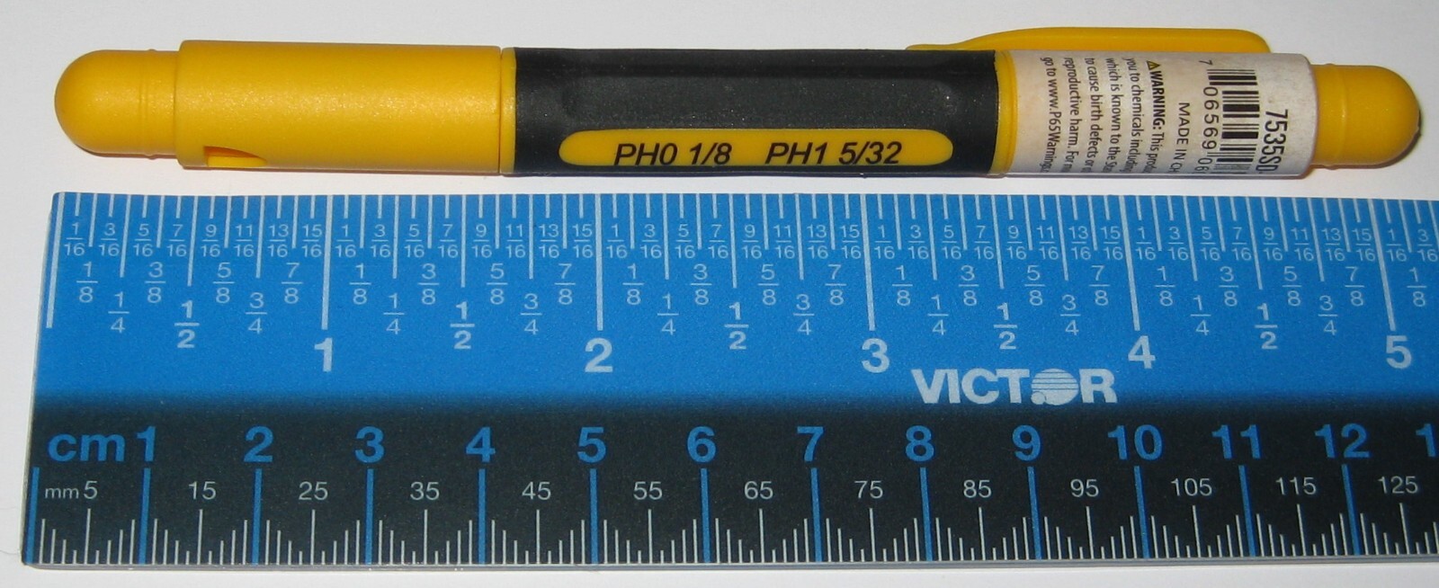 4 in 1 Pocket Screwdriver with Phillips PH0 PH1 and Flat 1/8″ and 5/32″ Bits