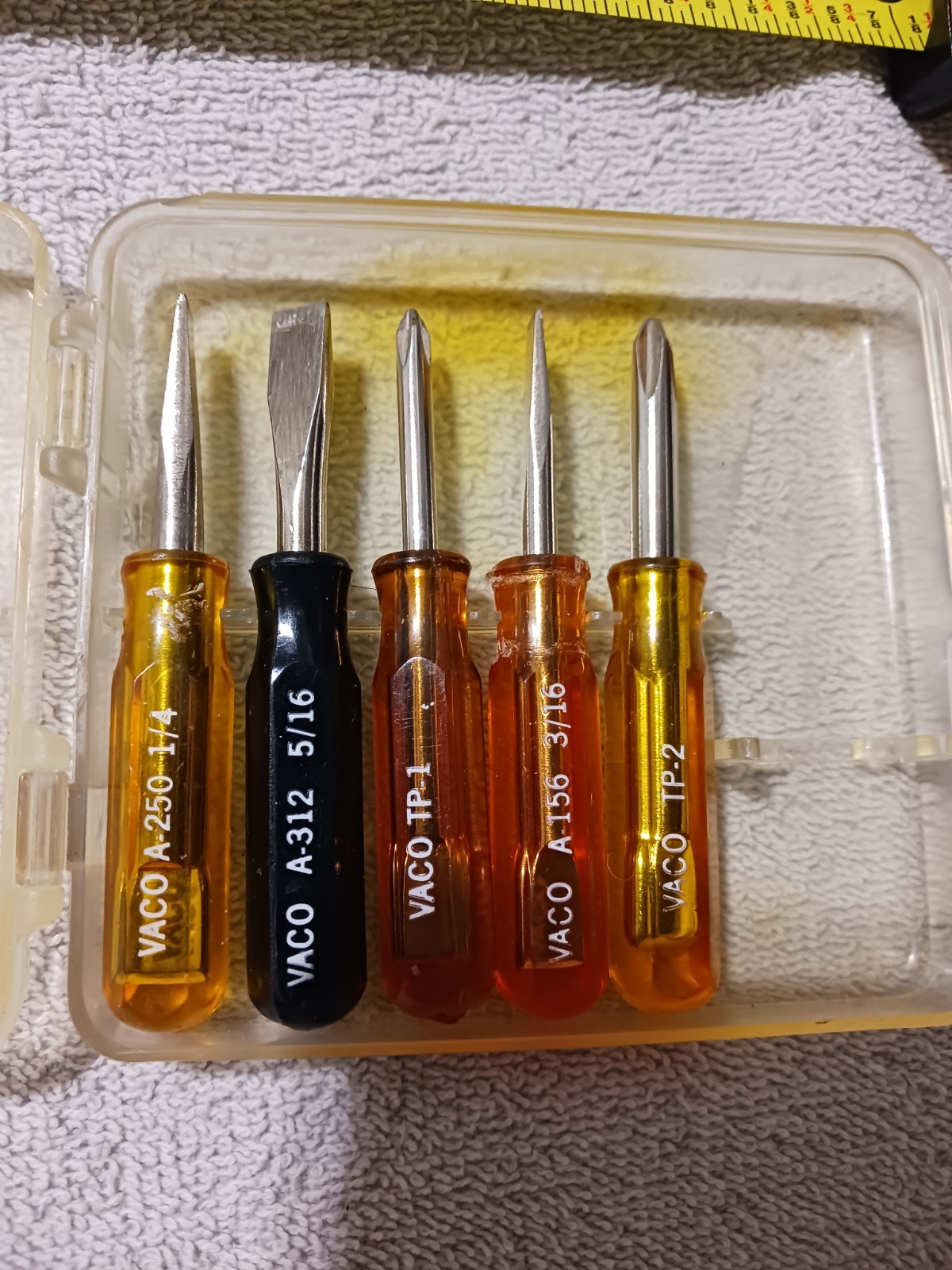 Vaco 5-Piece Screwdriver Set Mixed Drive Yellow Black Orange Clear Includes Case
