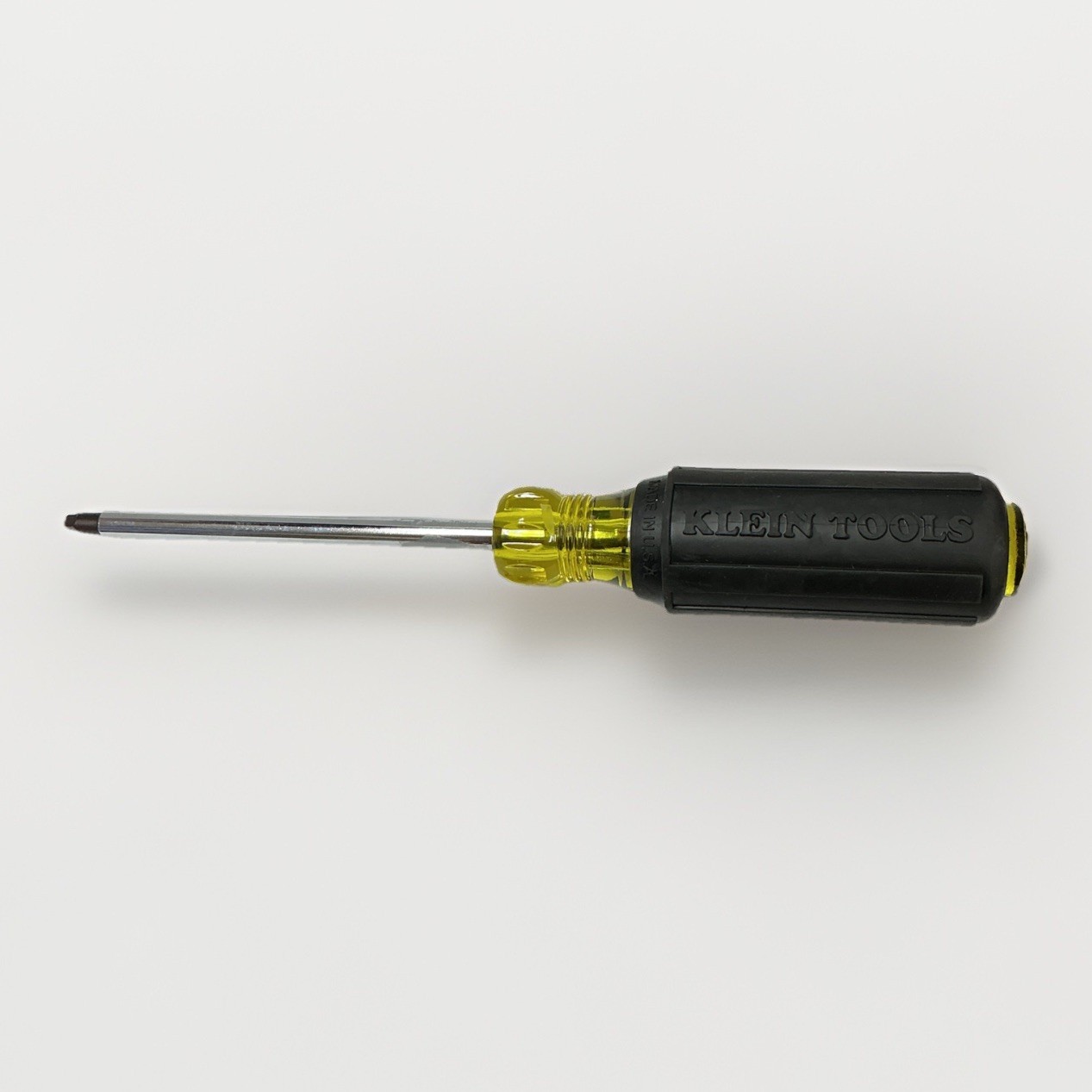 Klein Tools 662 #2 Square Screwdriver with 4-Inch Round Shank