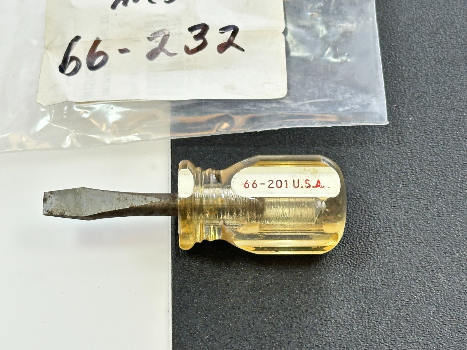 Armstrong Tools USA 66-201 Stubby 3″ Long Amber/Clear Flat Slotted Screwdriver