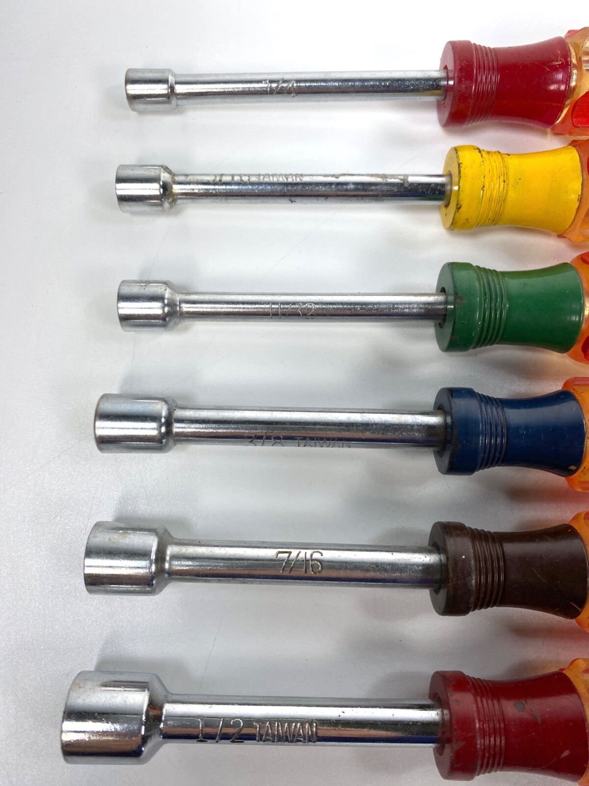 Mixed Lot of 13 Nutdrivers 6 Cal-Hawk and 6 Unbranded Standard SAE 3/16″ – 1/2″