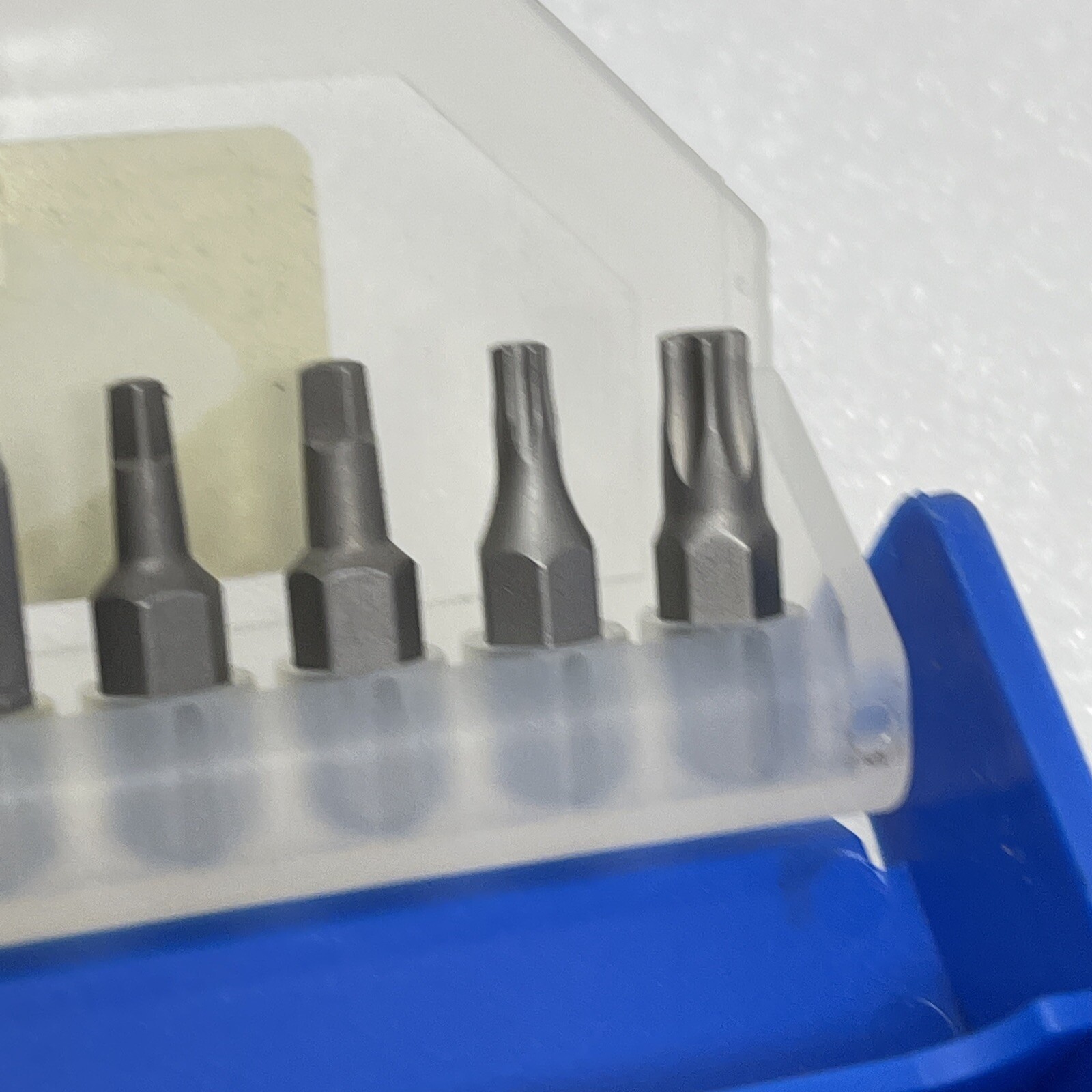 (10) Piece Qualtool 2001 Pocket Driver Bit Set 1/4, Slotted, Phillips, Star, USA