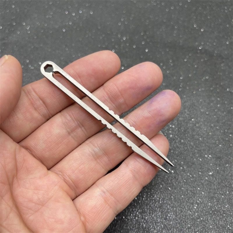 Compact Tweezers Survival Clip For Outdoor Camping Everyday Practical Tasks