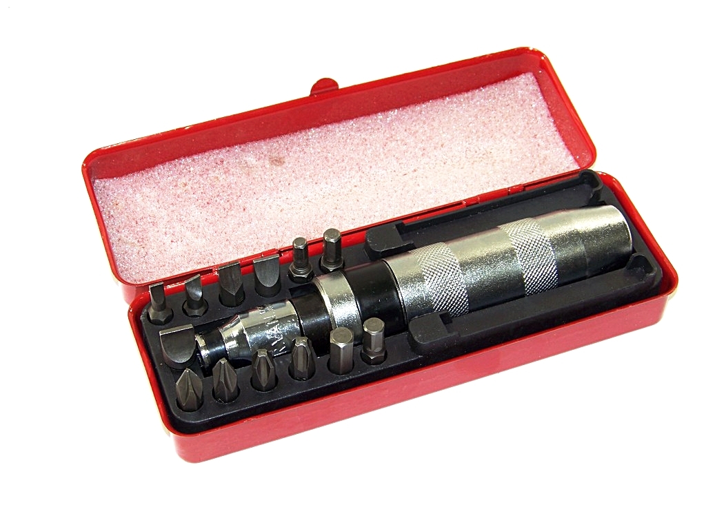 Heavy Duty 14 pc 1/2″ Drive Impact Driver Set Screw Remover Tightener Reversible