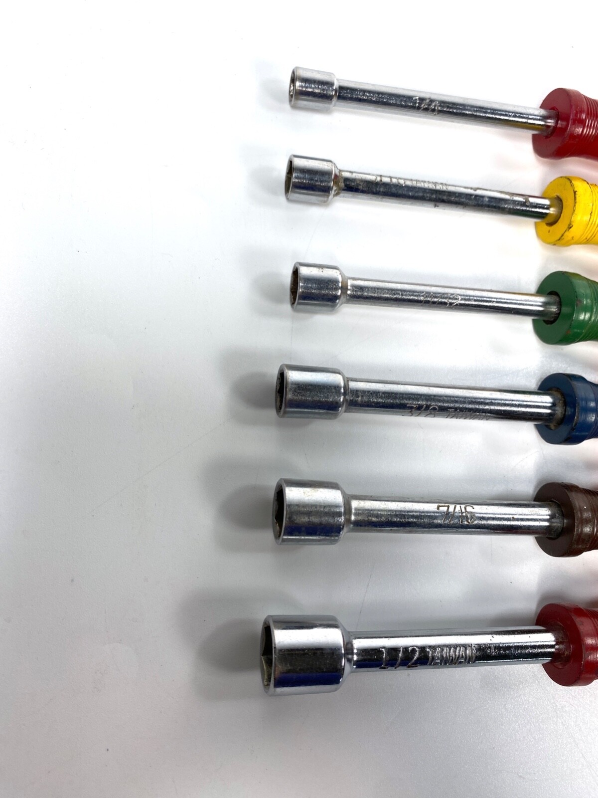 Mixed Lot of 13 Nutdrivers 6 Cal-Hawk and 6 Unbranded Standard SAE 3/16″ – 1/2″
