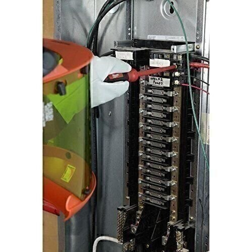 Milwuakee 1000-Volt Insulated Screwdriver Set and Case (10-Piece)