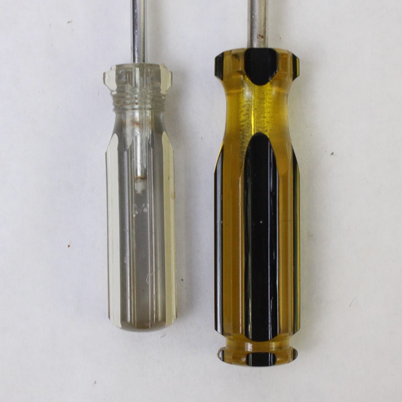 Lot of 2 Phillips Screwdrivers 7.5in Used Hand Tool