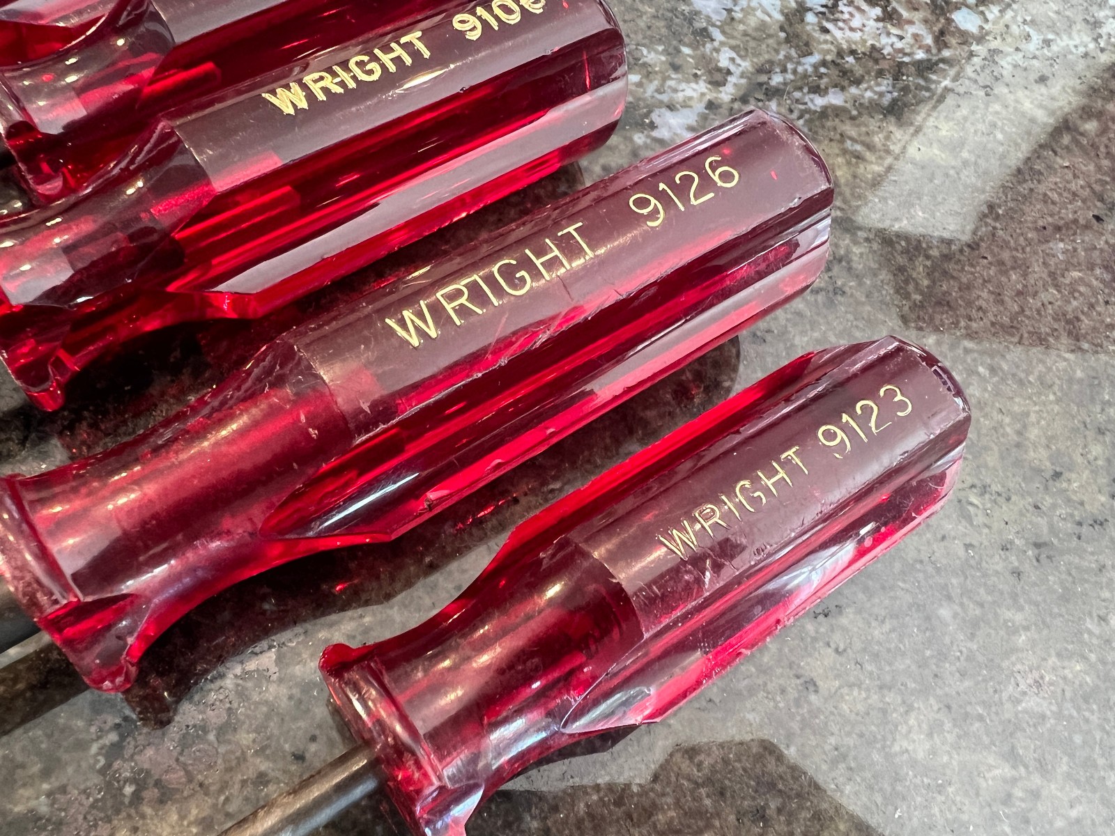 Wright USA 6 Pc Screwdriver Set Phillips and Slotted Alloy Steel Red Handles